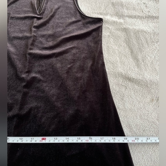 WORTHINGTON Black Velvet Velour Keyhole Dress Sleeveless Cocktail Dress size S - Picture 6 of 9